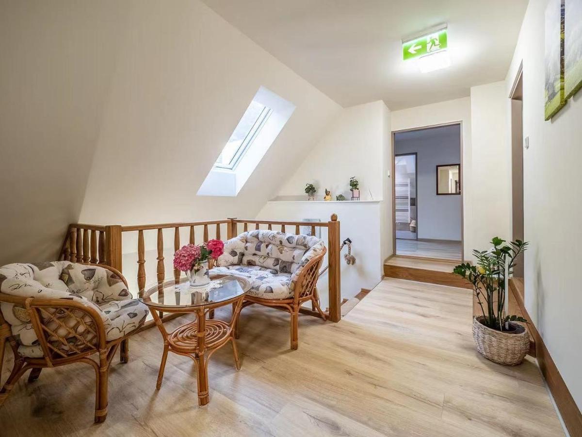 Apartment Jinghu Hluboká nad Vltavou Esterno foto