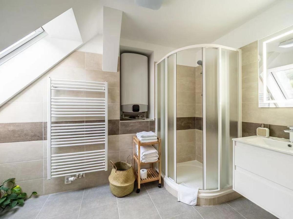 Apartment Jinghu Hluboká nad Vltavou Esterno foto