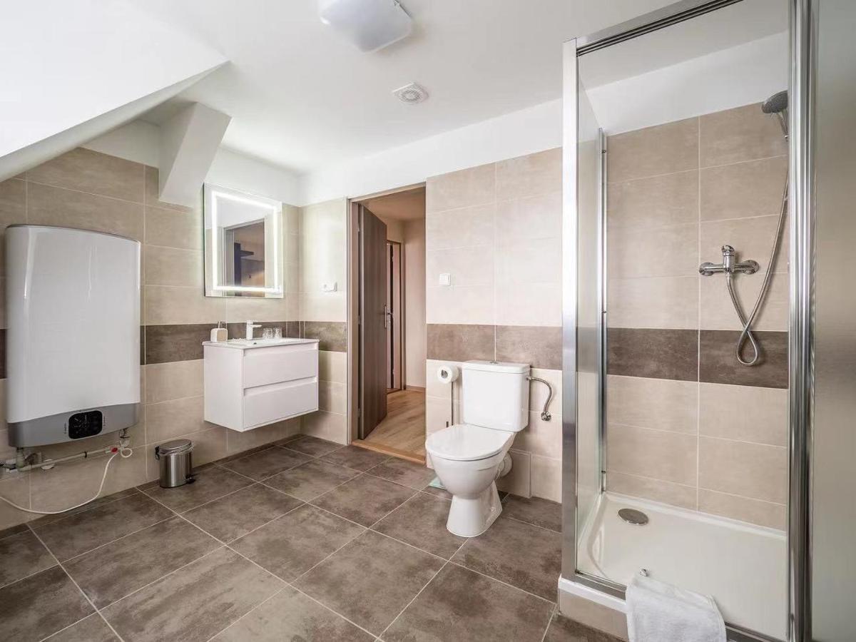Apartment Jinghu Hluboká nad Vltavou Esterno foto