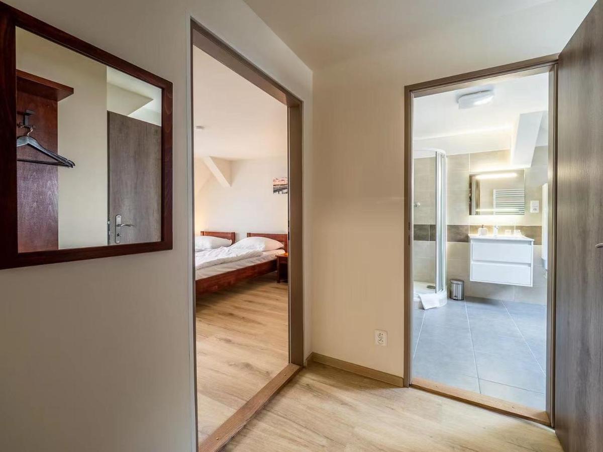 Apartment Jinghu Hluboká nad Vltavou Esterno foto