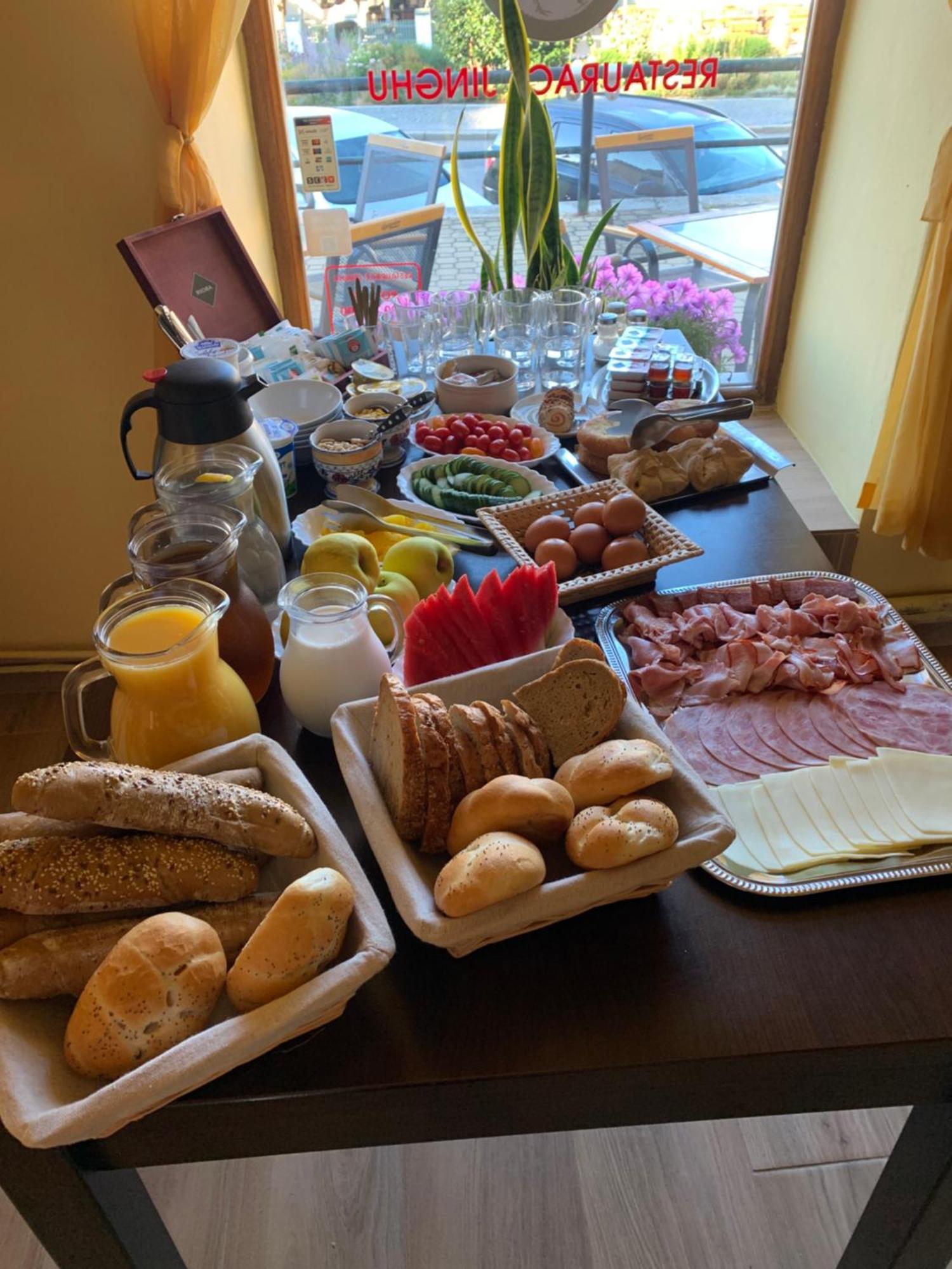 Apartment Jinghu Hluboká nad Vltavou Esterno foto